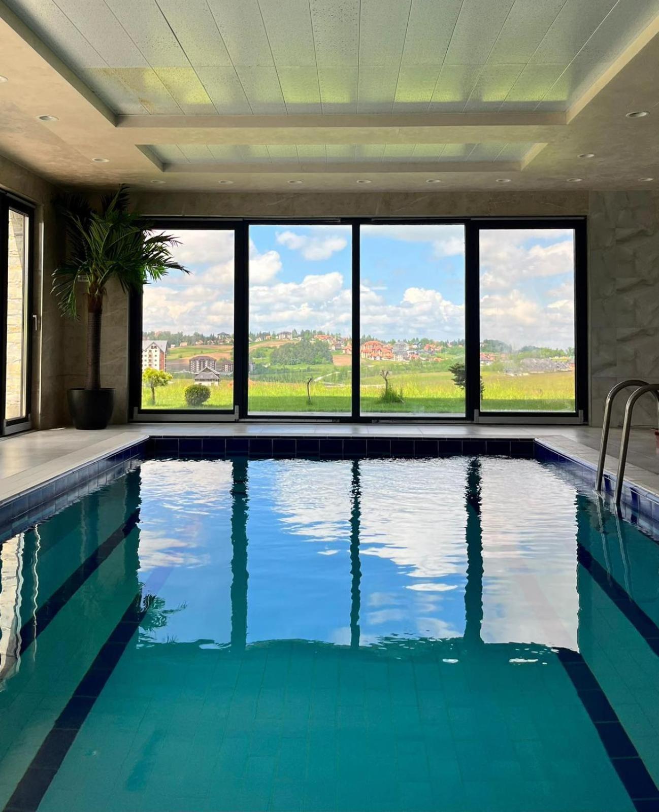 Zlatibor Hills Star Wellness & Spa エクステリア 写真